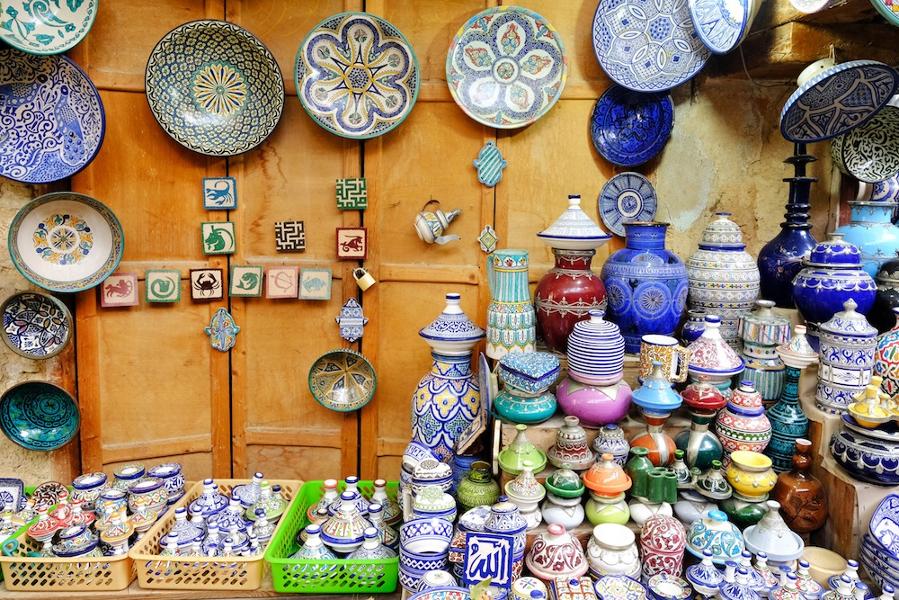 Artisanat traditionnel marocain : céramique et savoir-faire ancestral
